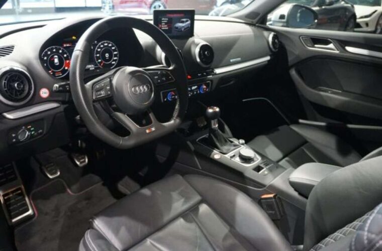 Audi S3 intérieur