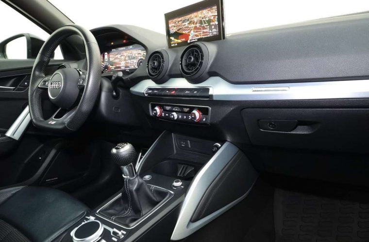 Audi Q2 35 TFSI S-line Virtual 3